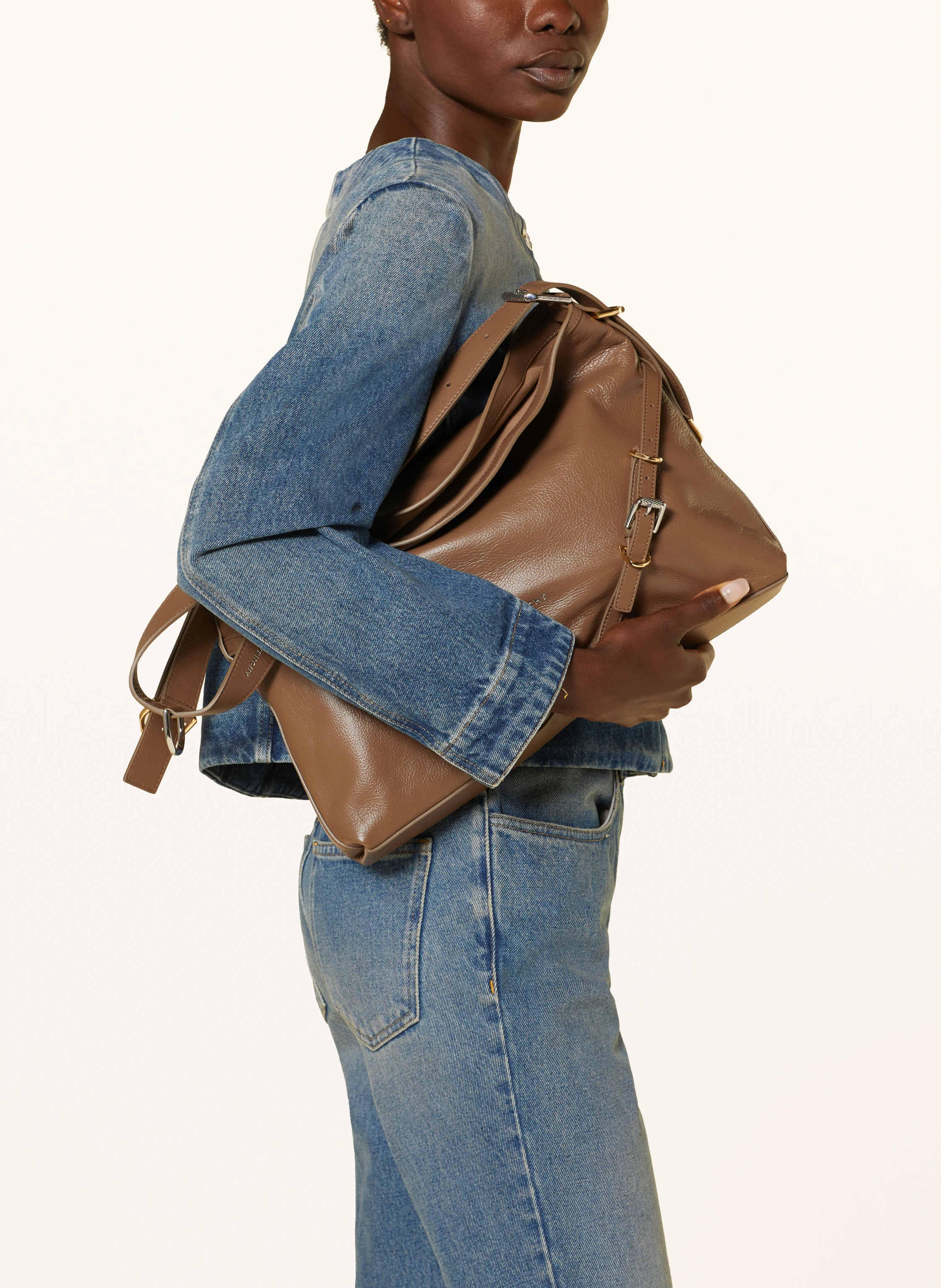 GIVENCHY Schultertasche VOYOU MEDIUM
