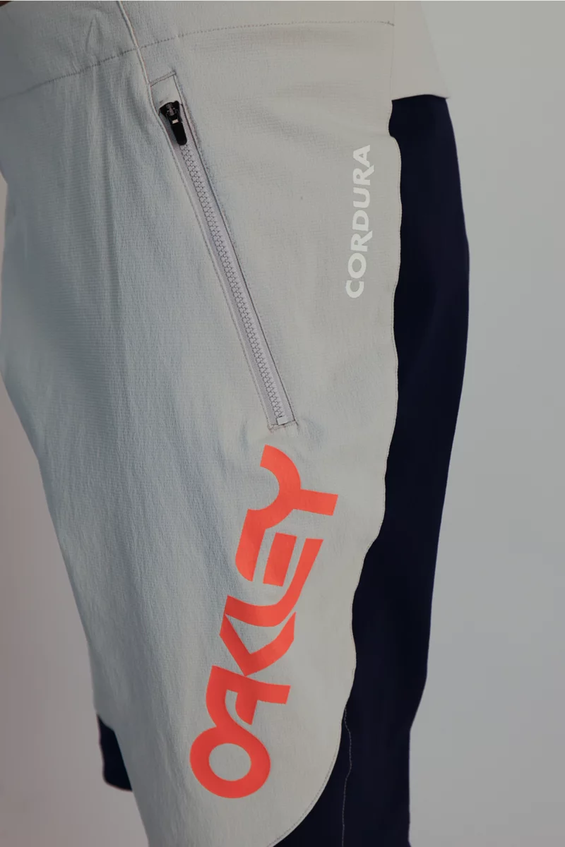 Oakley Maven Scrub Herren Bikeshort