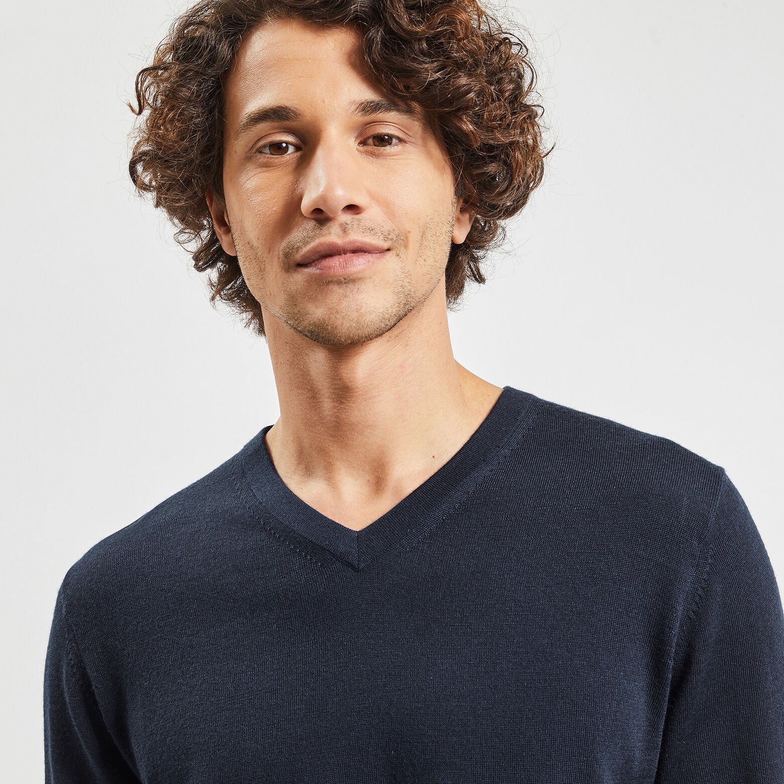 Pull col v en laine mérinos Bleu moyen