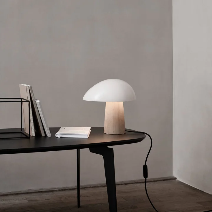 Fritz Hansen - Night Owl Tischleuchte, smokey white