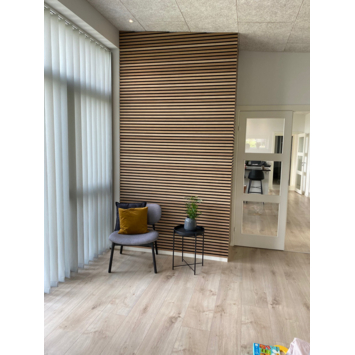 Lattenwand licht eiken 260 x 52,6 cm dikte 22 mm