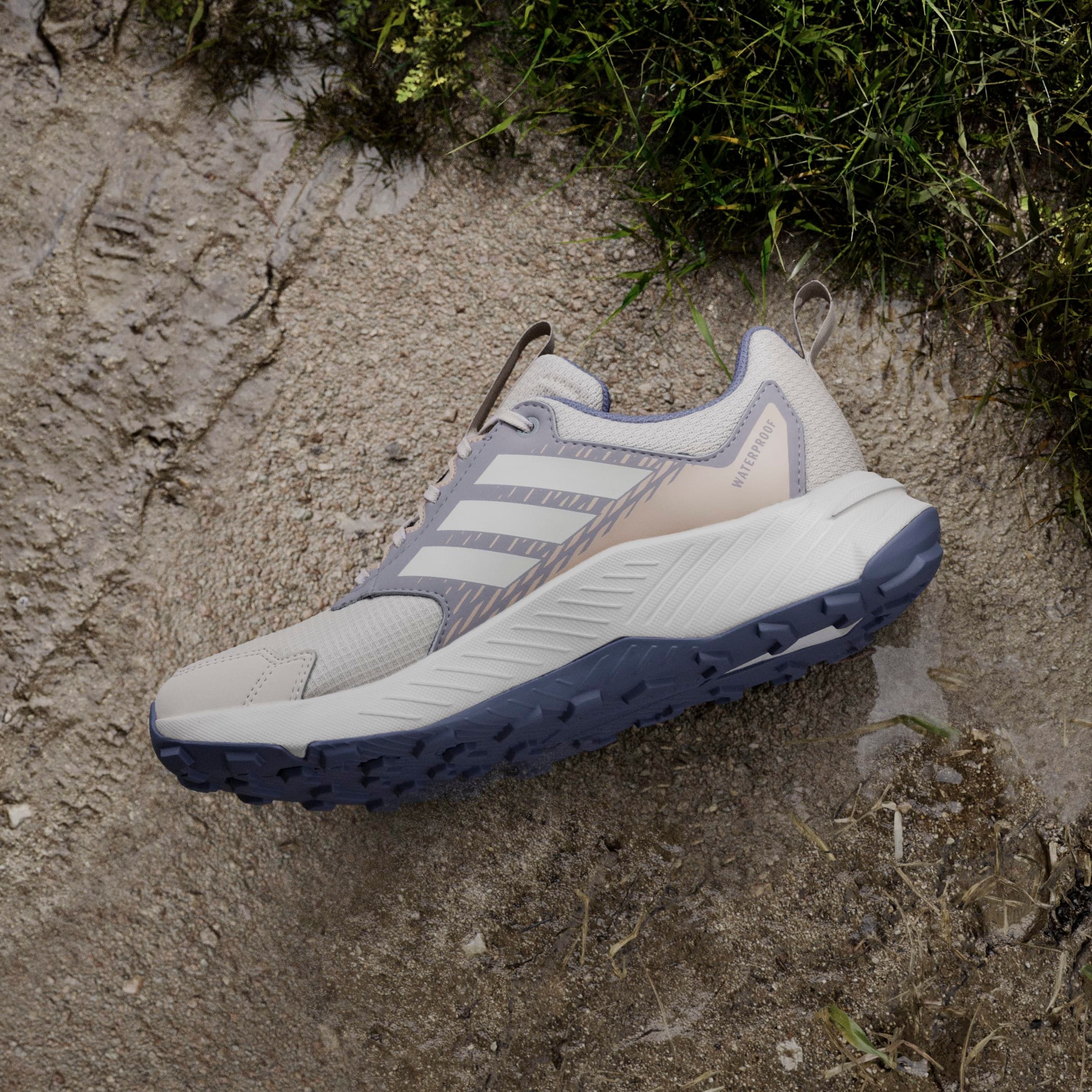 adidas TERREX Trailrunningschuh »TRACEFINDER 2 CLIMAPROOF«  Trail-Runningschuhe