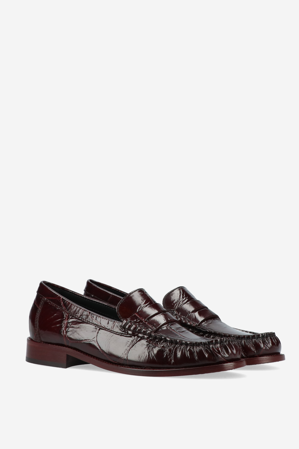 Dylan croco embossed loafers