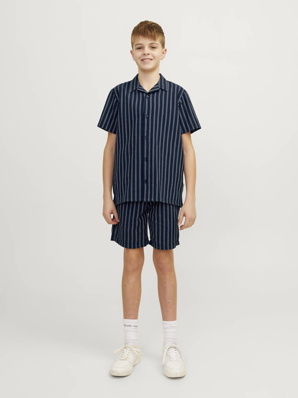 JACK & JONES gestreepte casual short JPSTJAIDEN JJPALMA donkerblauw/wit