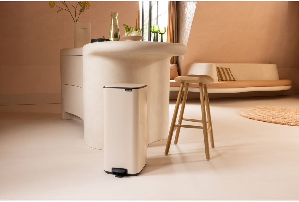 Bo Pedaalemmer, 30 liter, stil sluitend, kunststof binnenemmer - Soft