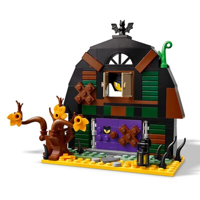 LEGO Iconic 40721 Halloween-dekorert låve