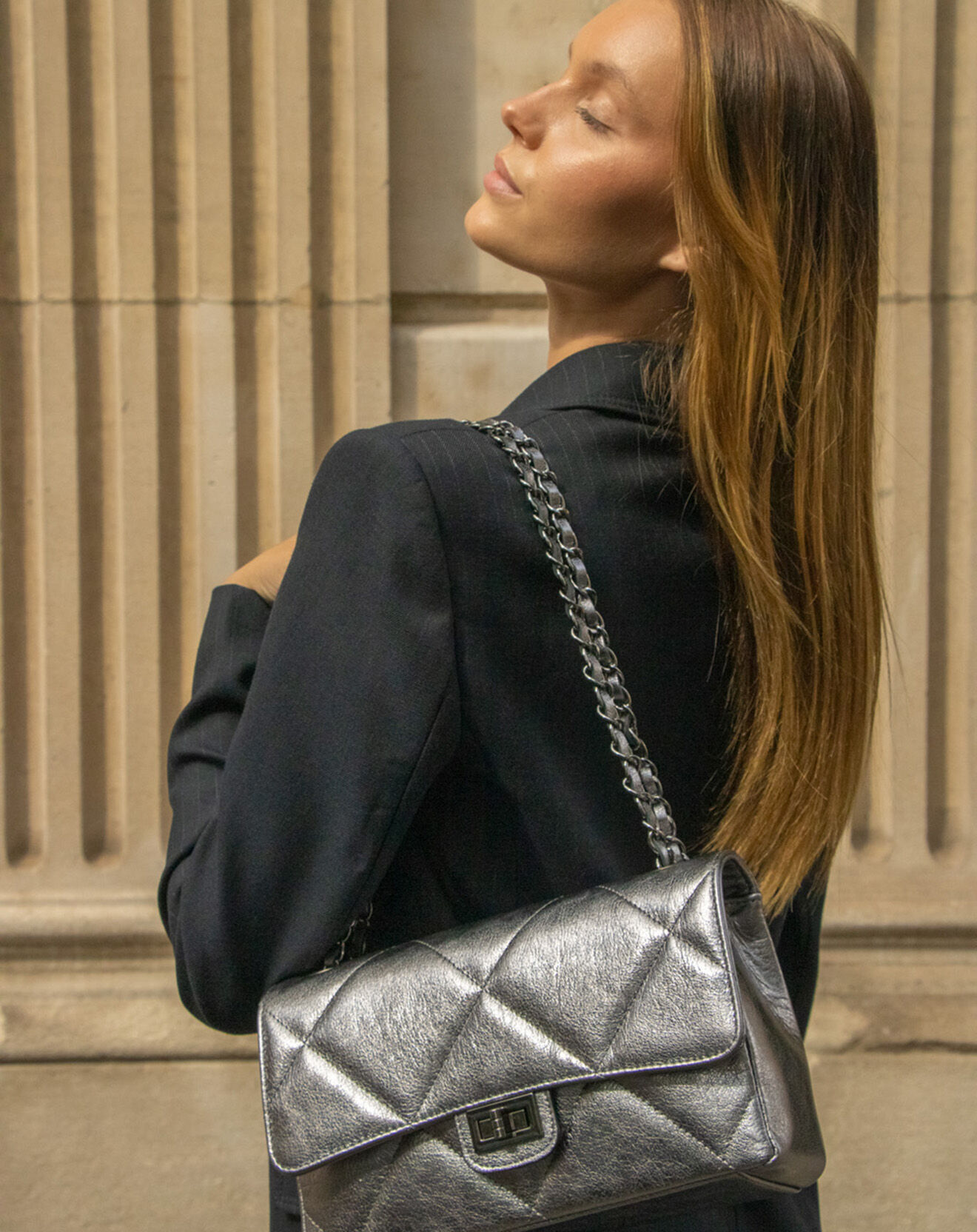 Christian Laurier Sac bandoulière en Cuir Lena argenté foncé - 27x15x8 cm