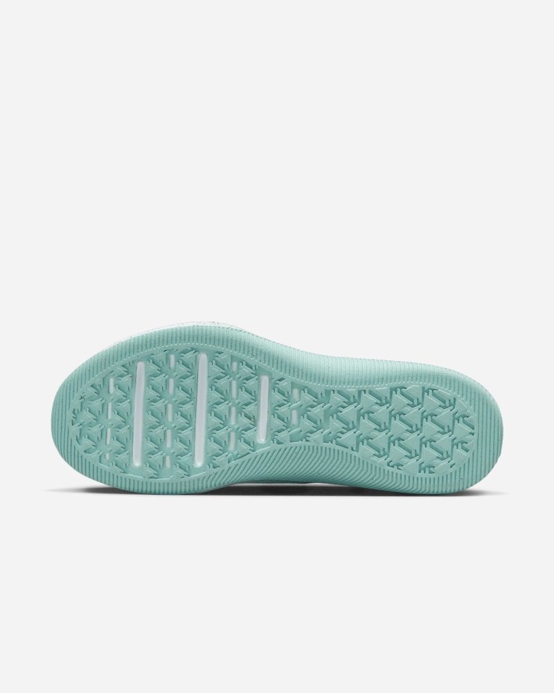 Chaussures de training Nike Mc Trainer 2 pour femme