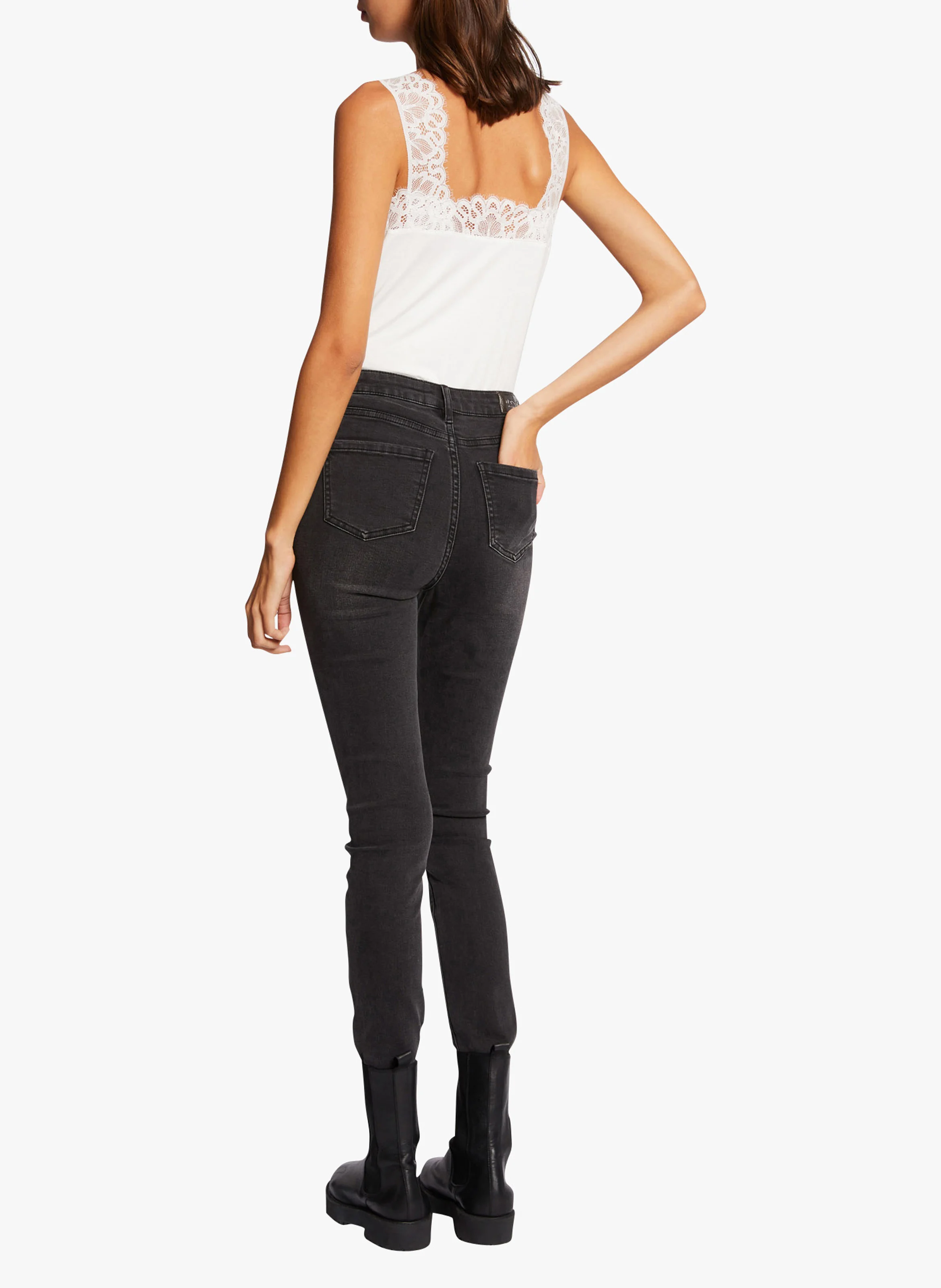 DNANA - Top col V avec dentelle | Blanc