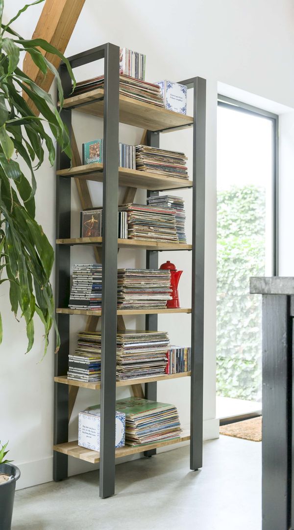 Henders en Hazel Farmland Boekenkast