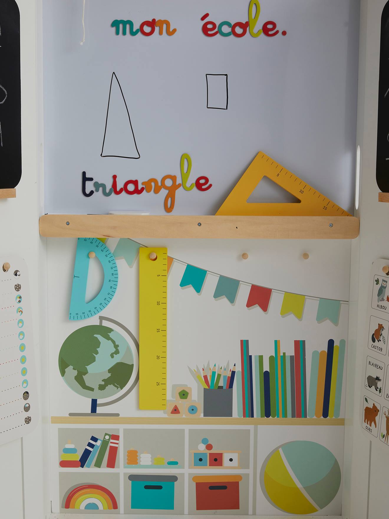 Formato tríptico para sala de aula, madeira com certificação FSC®, multicolorido