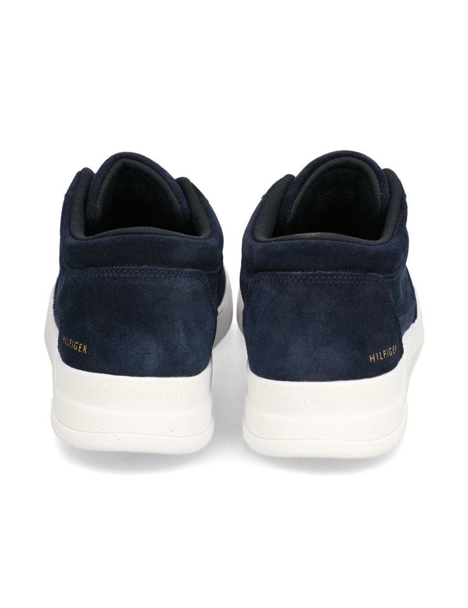 ELEVATED MID CUP SUEDE