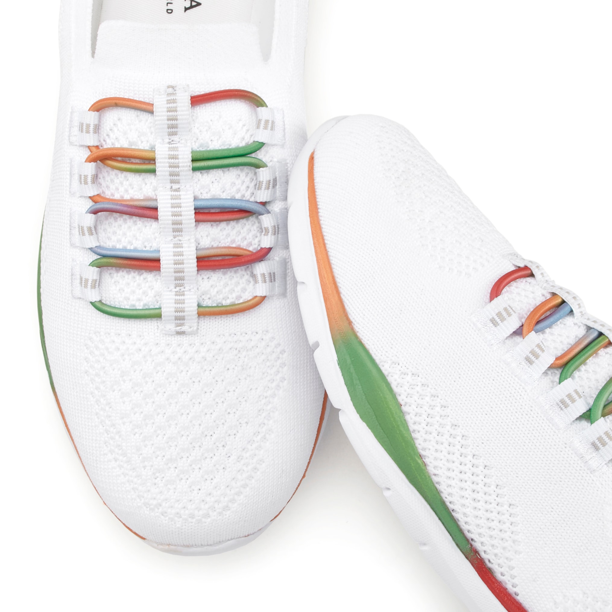 LASCANA Sneaker »Slipper, Halbschuh, leichtes Meshmaterial«  zum Reinschlüpfen mit elastischen Schnürbändern VEGAN
