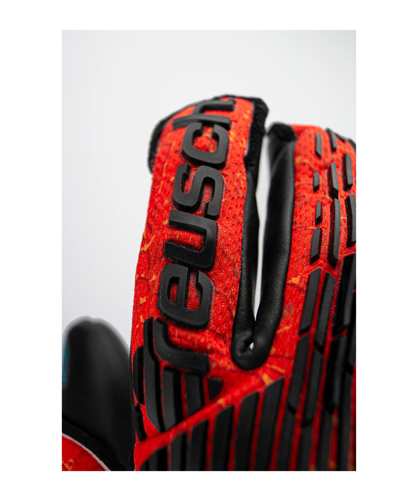 Reusch Attrakt Freegel Gold Evolution Cut TW-Handschuhe 2023 Rot Blau Schwarz F3333