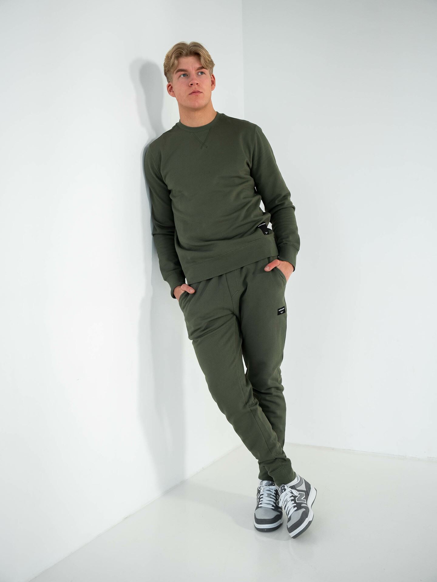 Centre Tapered Pants