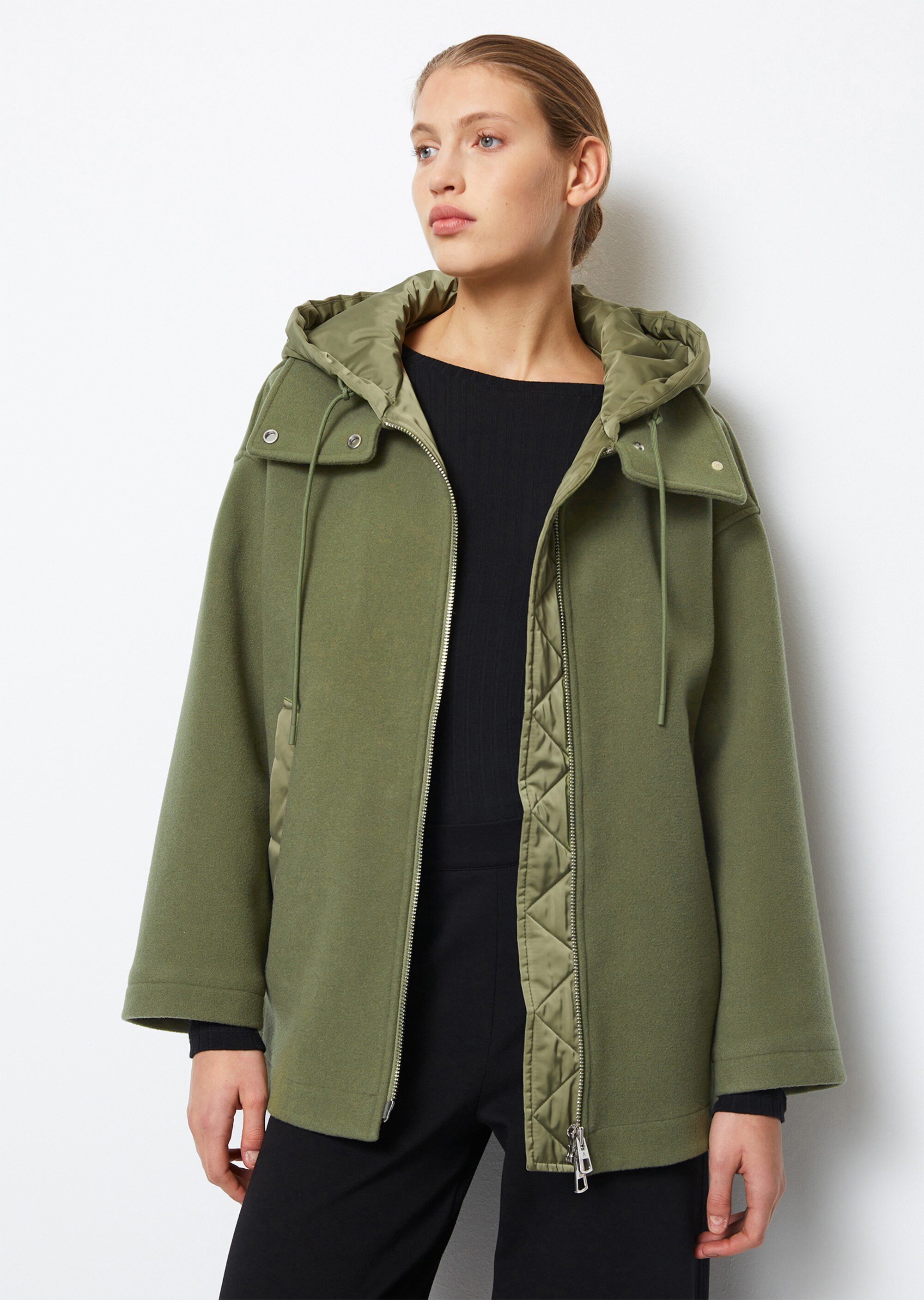Wolljacke im Cape-Stil relaxedaus Wolle-Mix