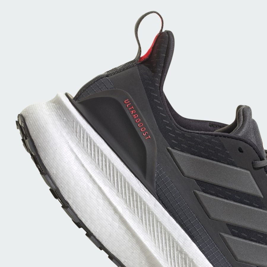 Adidas Chaussure Ultraboost 5 TR