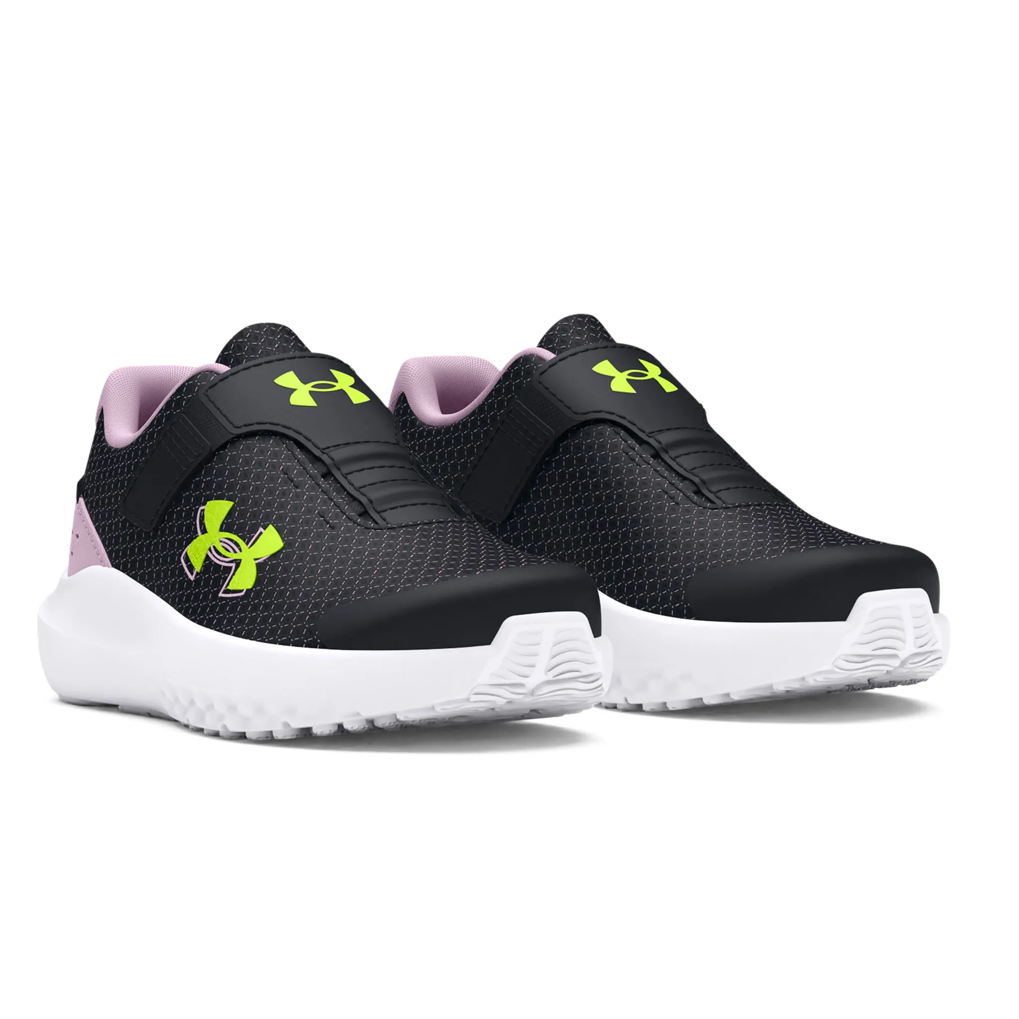 Under Armour Soulier Surge 4 AC Pointures 5-10