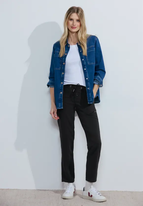 Casual Fit Hose - Black