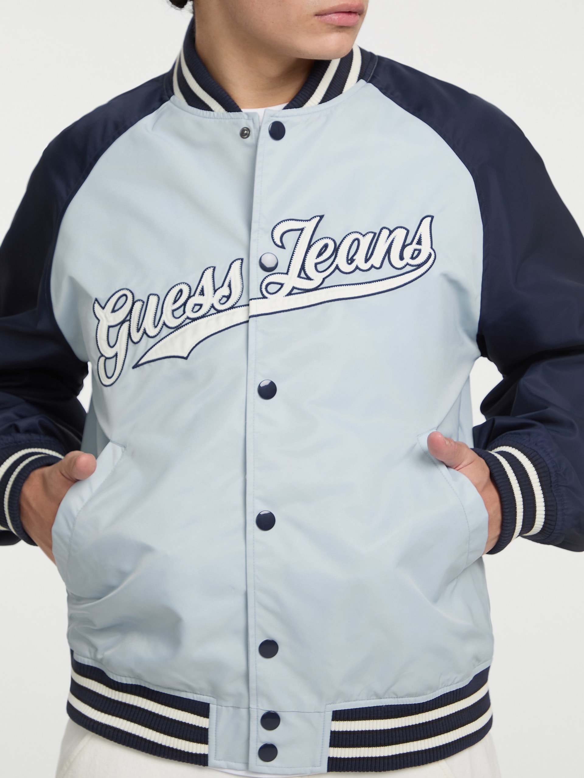 Jaqueta Varsity Raglan