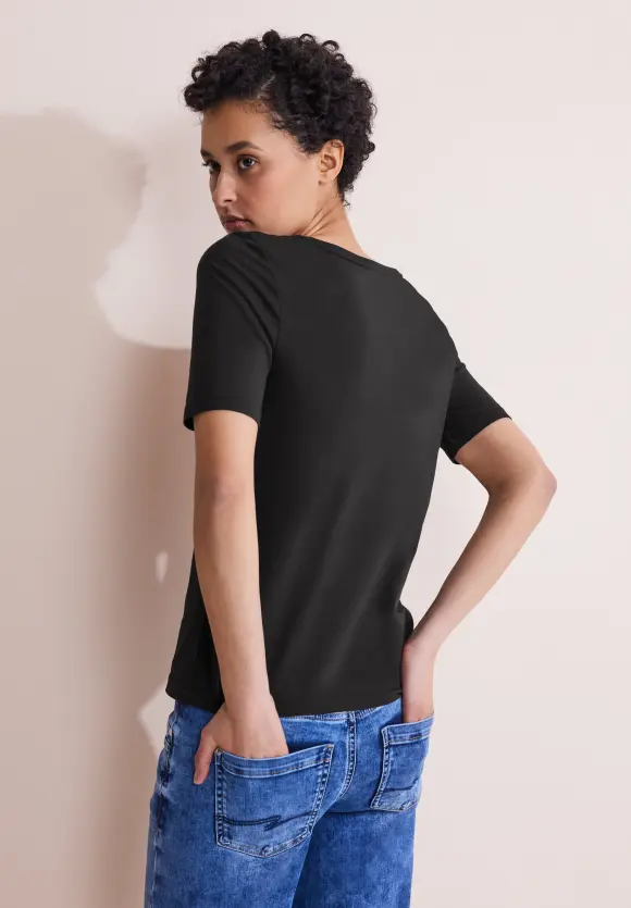 Basic T-Shirt - Black