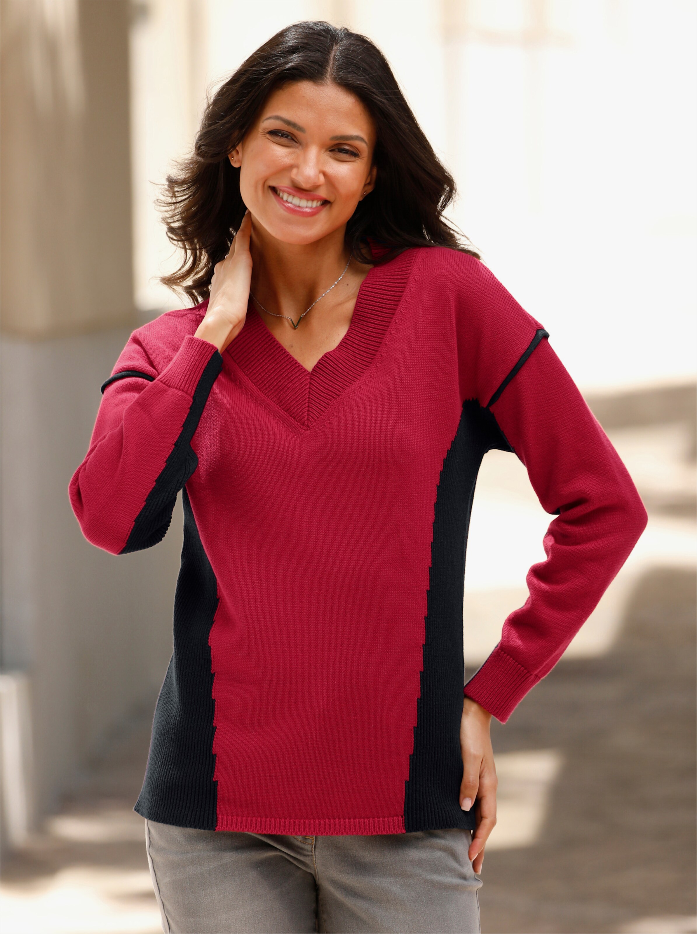 V-Pullover