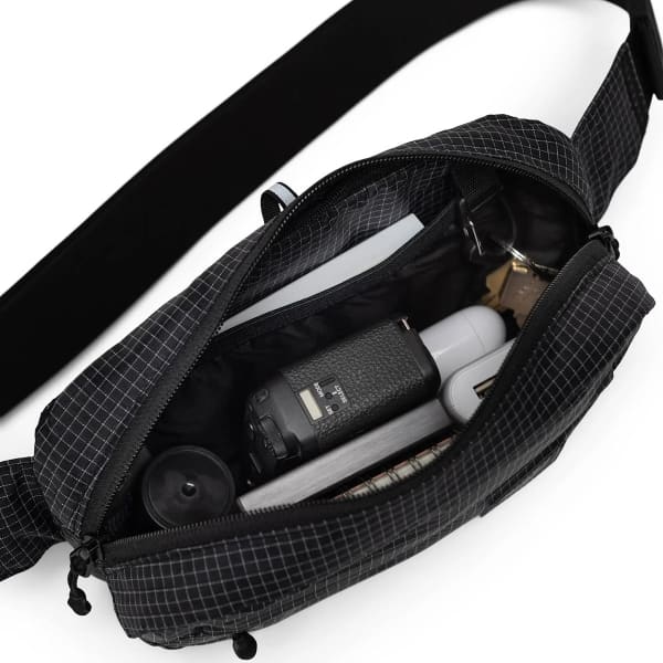 Sac à dos lifestyle HERSCHEL ULTRALIGHT HIP PACK 2 L BLACK