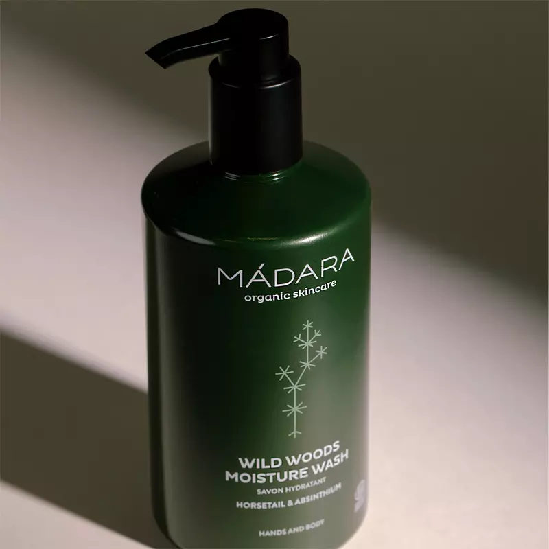 MÁDARA Wild Woods Moisture Wash 500 ml