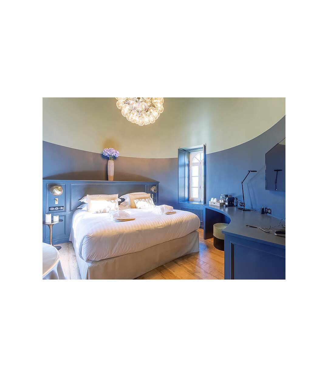 SMARTBOX - Séjour de 2 jours en château 4* avec dîner, champagne, massage et golf dans les Ardennes - Coffret Cadeau Séjour