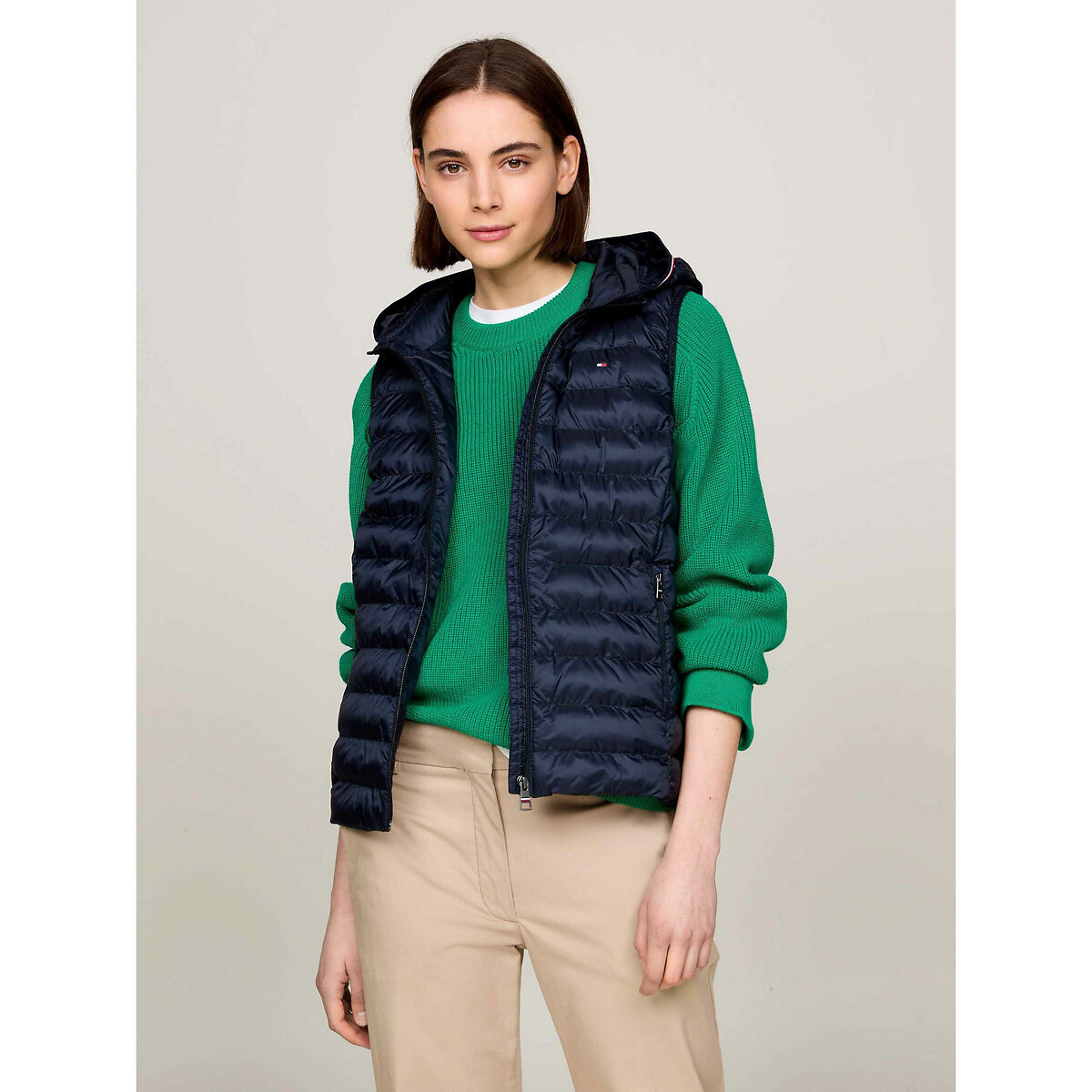 TOMMY HILFIGER<br>Colete com capuz