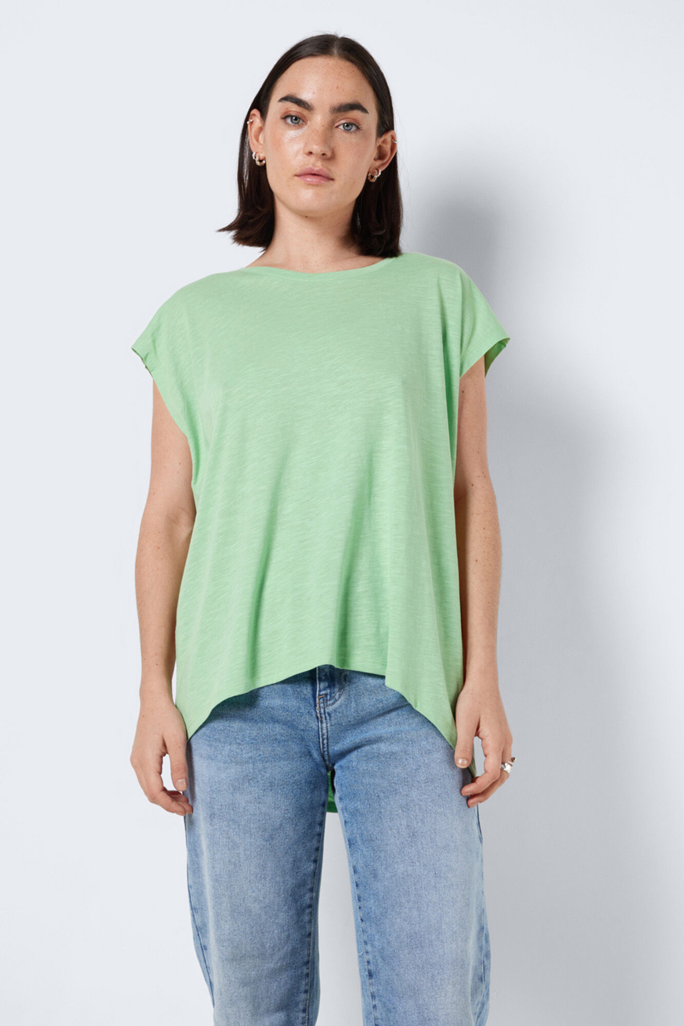 Camiseta de manga comprida e camiseta de manga curta