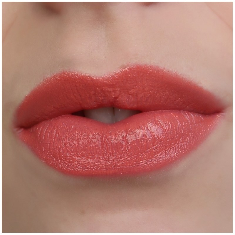 Sandstone Intense Care Lipstick 3,5 ml - 40 Coral Beach