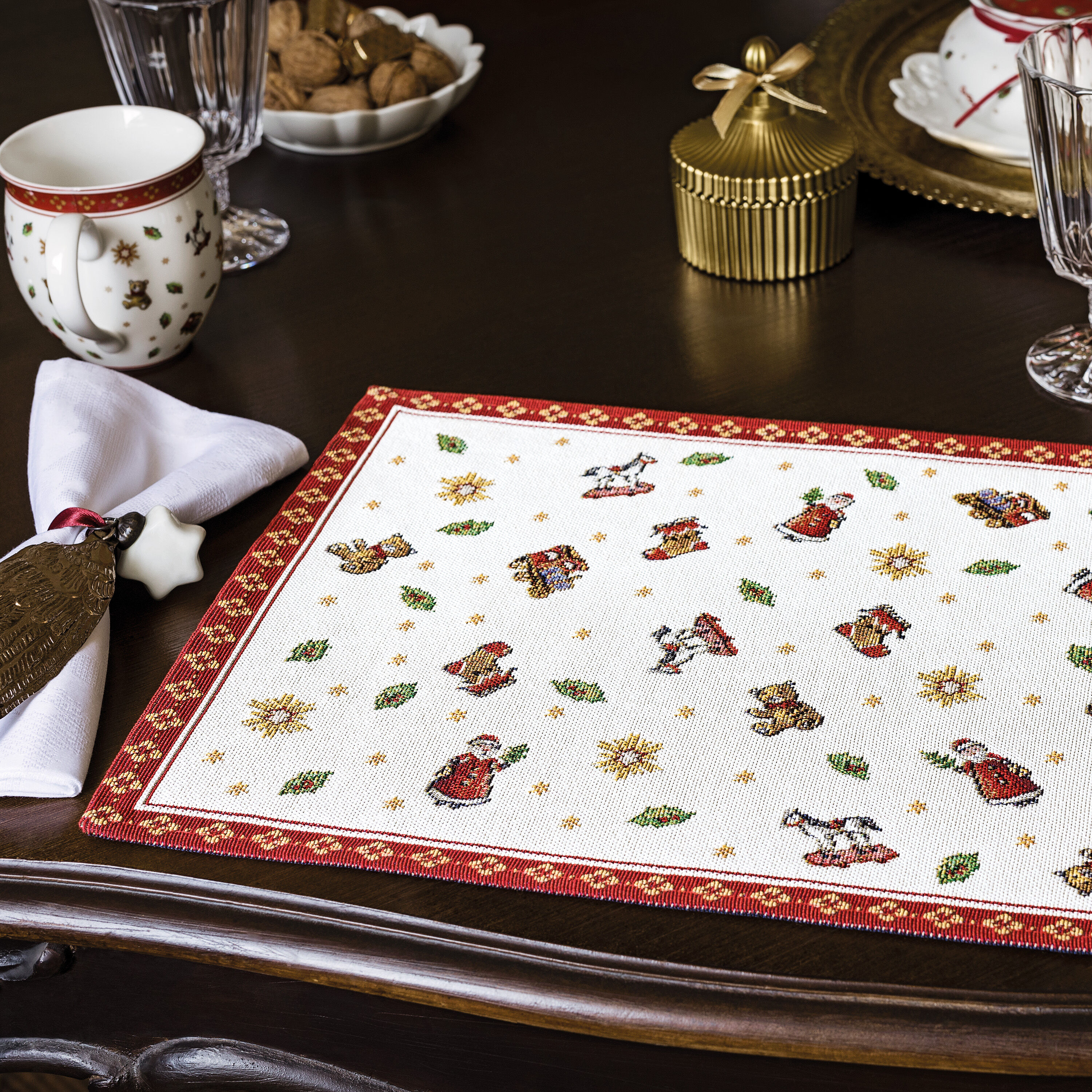 Toy's Delight Placemat Red, 18.9'' x 12.6'' x 0.1''