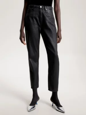 Calça jeans preta revestida de cintura alta e corte afunilado