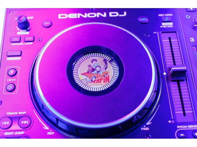 Denon DJ DJ-Controller Prime 4 4-Deck Standalone-DJ-Controller mit Stems
