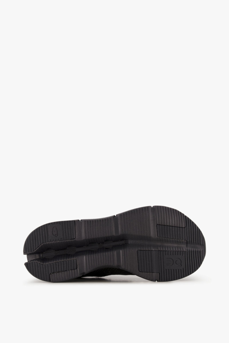 ON Cloudnova Herren Sneaker