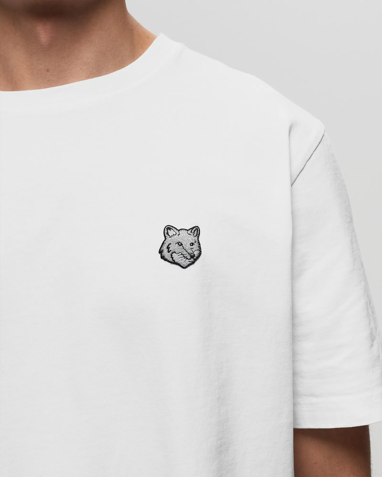 Maison Kitsune BOLD FOX HEAD PATCH COMFORT TEE SHIRT WHITE