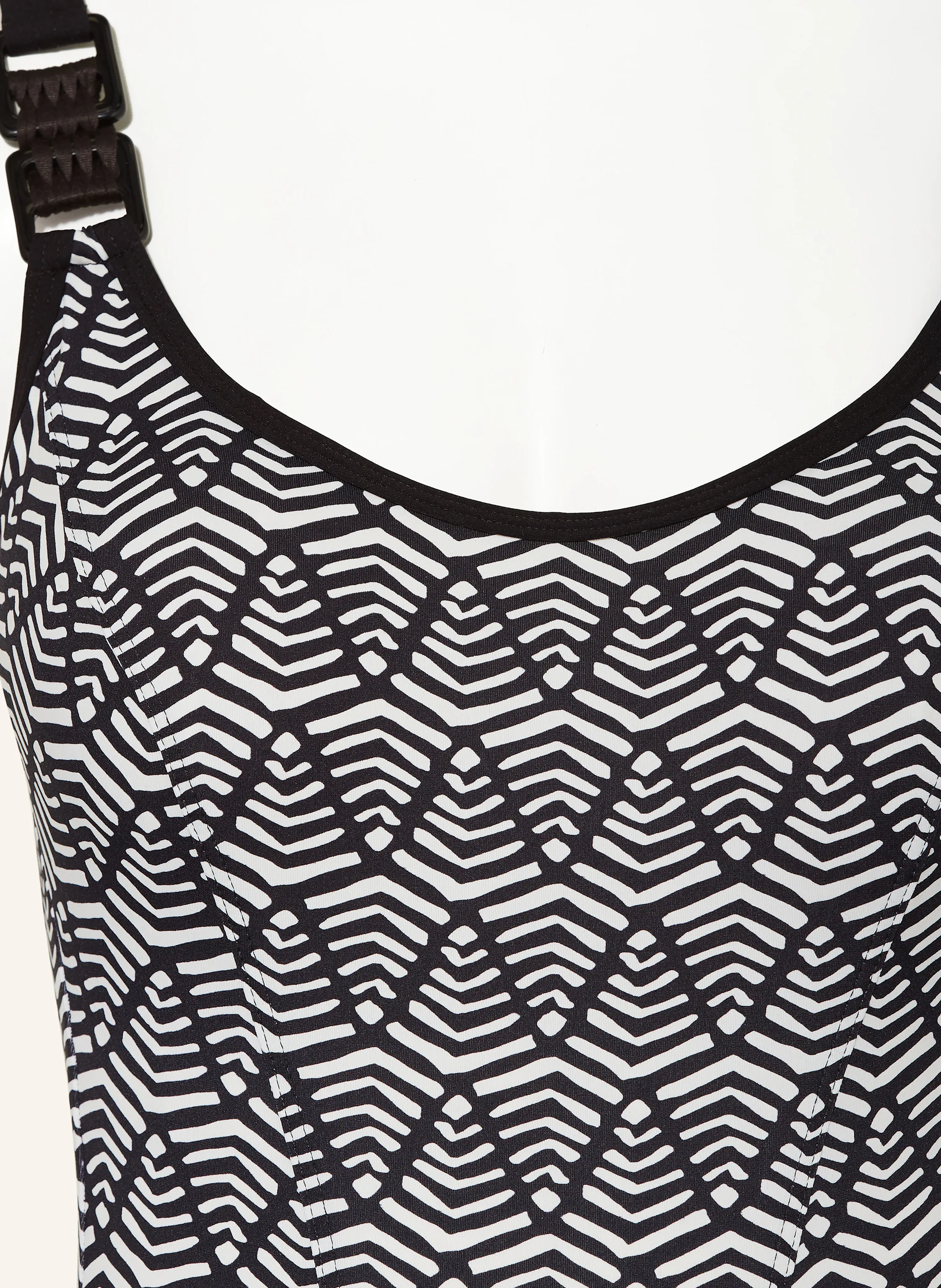 Lidea Badeanzug DASHED PULSE