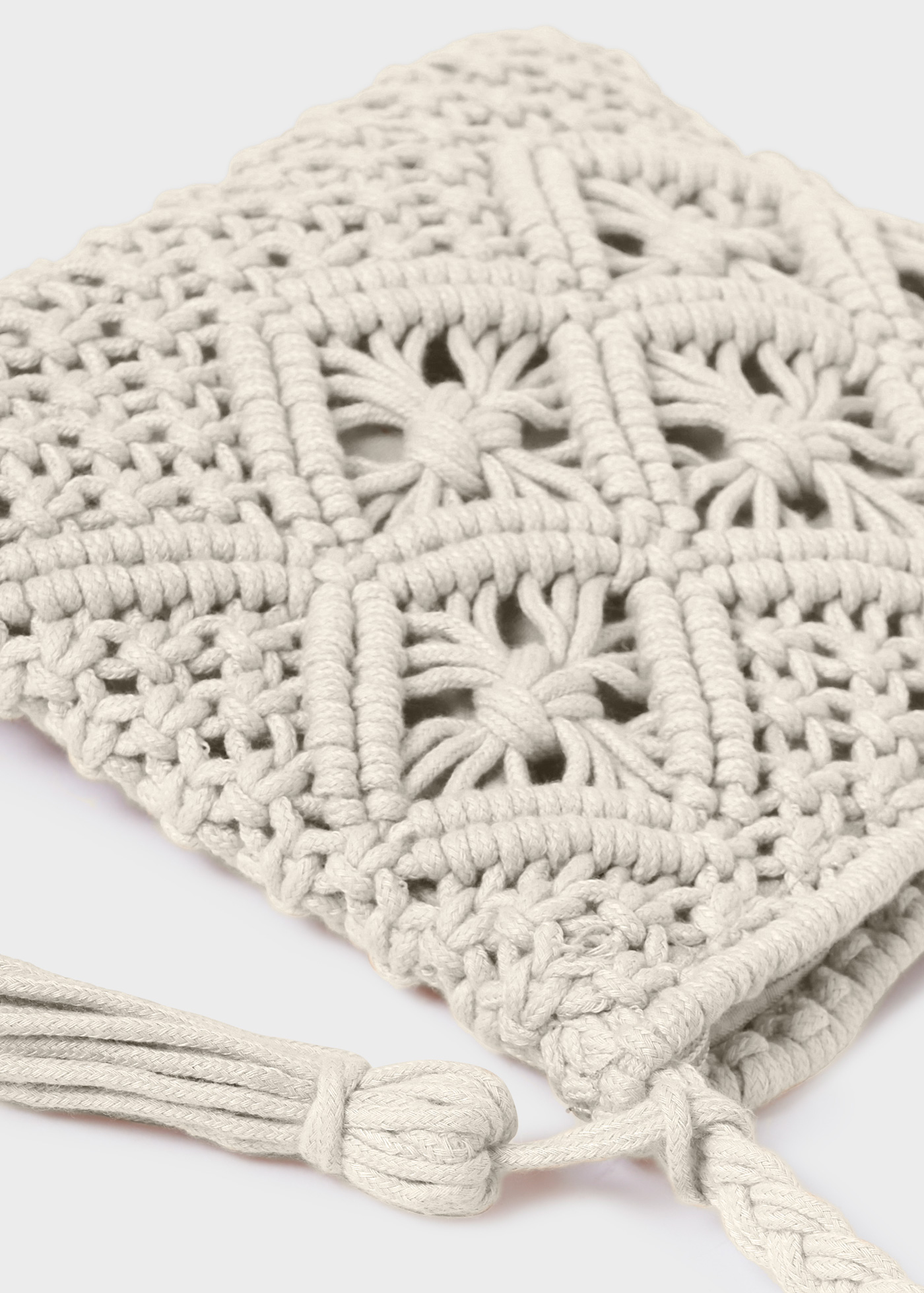 Bolsa de crochê para menina