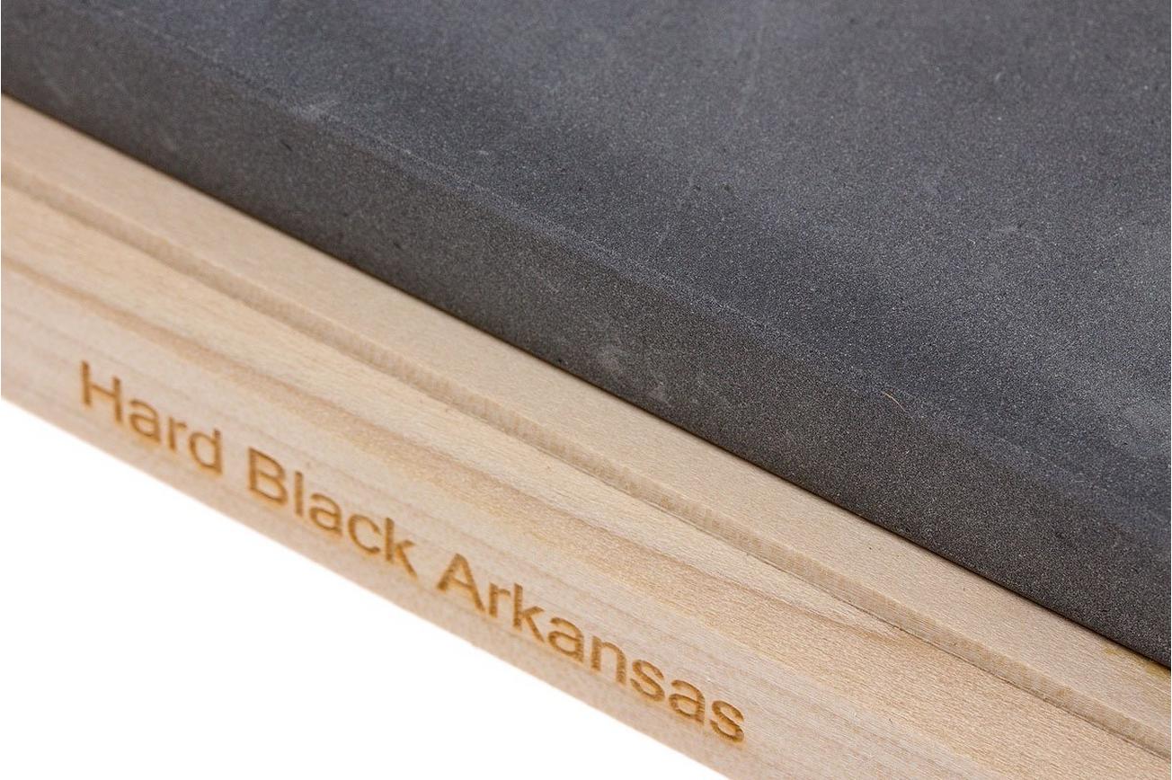 Skerper Arkansas natuurslijpsteen op voet NAMO20, Hard Black Arkansas