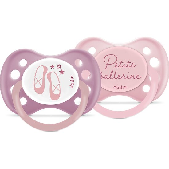 Lot de 2 sucettes Anatomiques   Aléatoire        6 mois +   de               Dodie