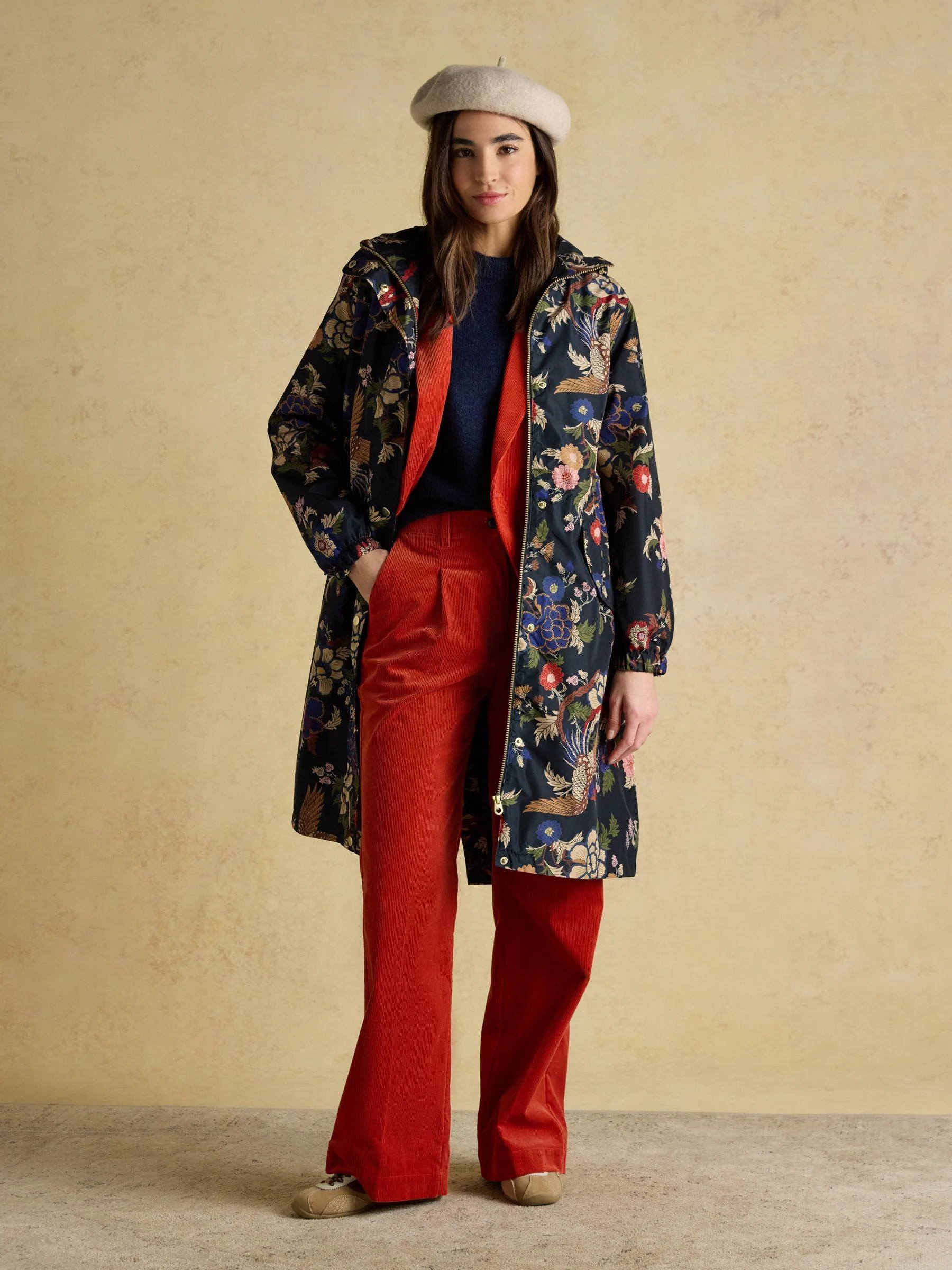 Marineblauw met vogel en bloemenprint - Joules Holkham waterdichte opvouwbare regenjas met capuchon