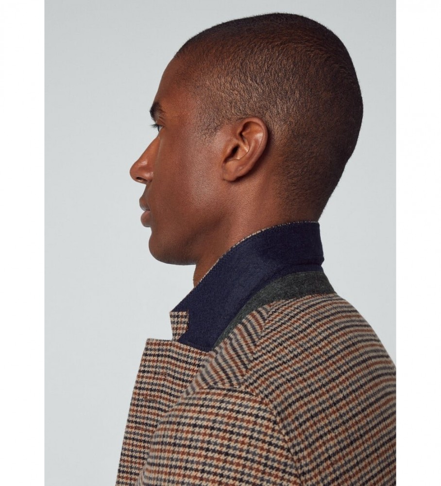 American Hackett Brown Houndstooth