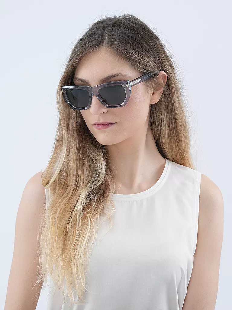 GUCCI Sonnenbrille GG1520S hellgrau