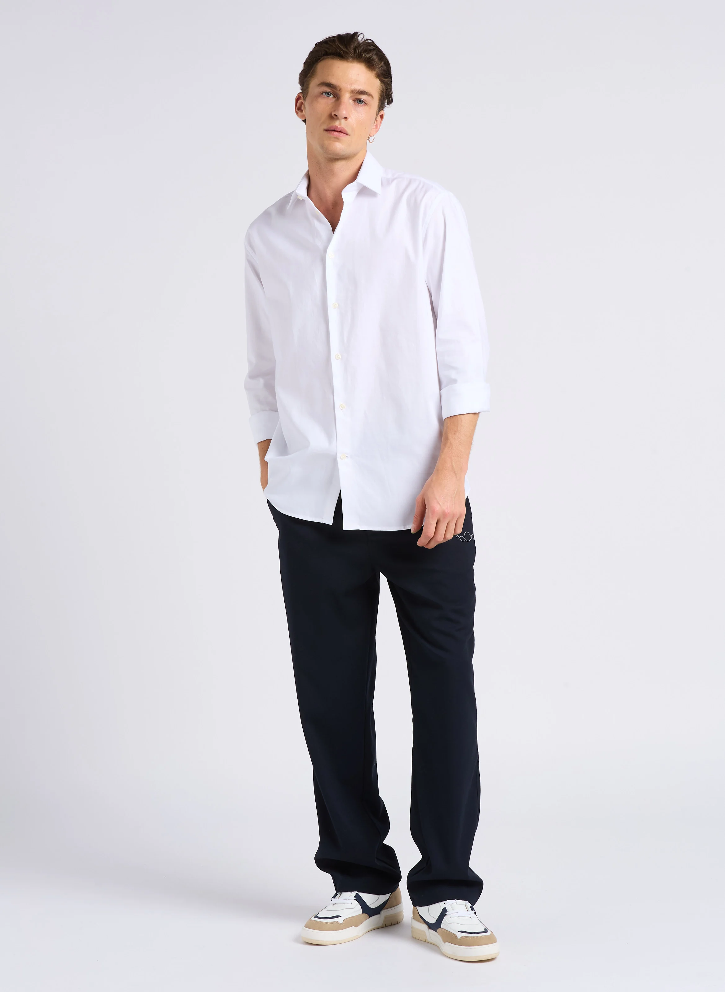 KUGAN - Chemise droite col classique en coton | Blanc