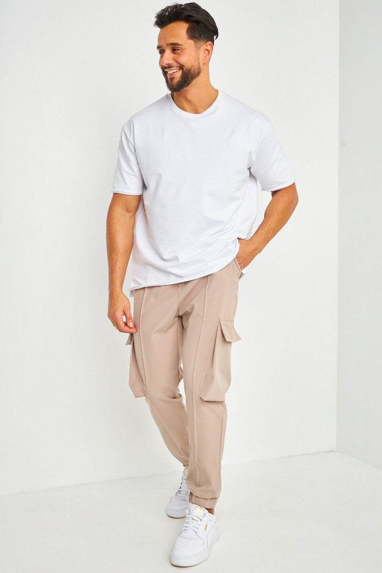 Joggerpant beige cargo avec surpiqures