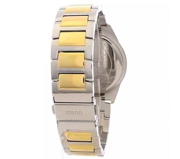 Guess Stainless Steel Fashion Analogue Quartz Watch