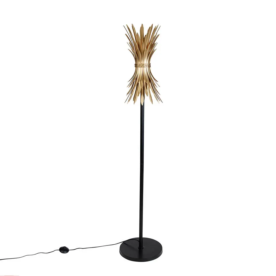 Qazqa vloerlampen wesley goudkleurig e27