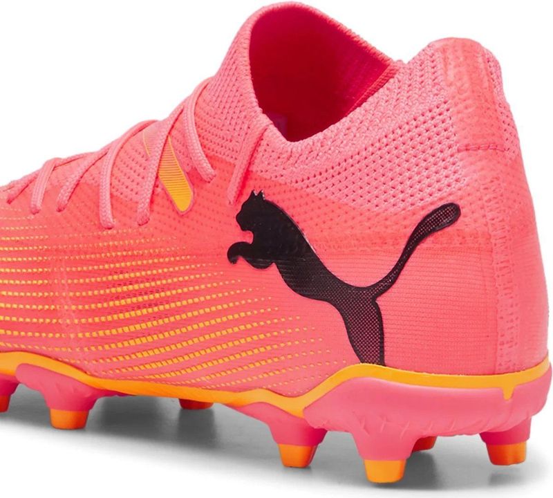 Puma - Future 7 Match Voetbalschoenen - Gras/Kunstgras - Zwart/Geel - Mesh