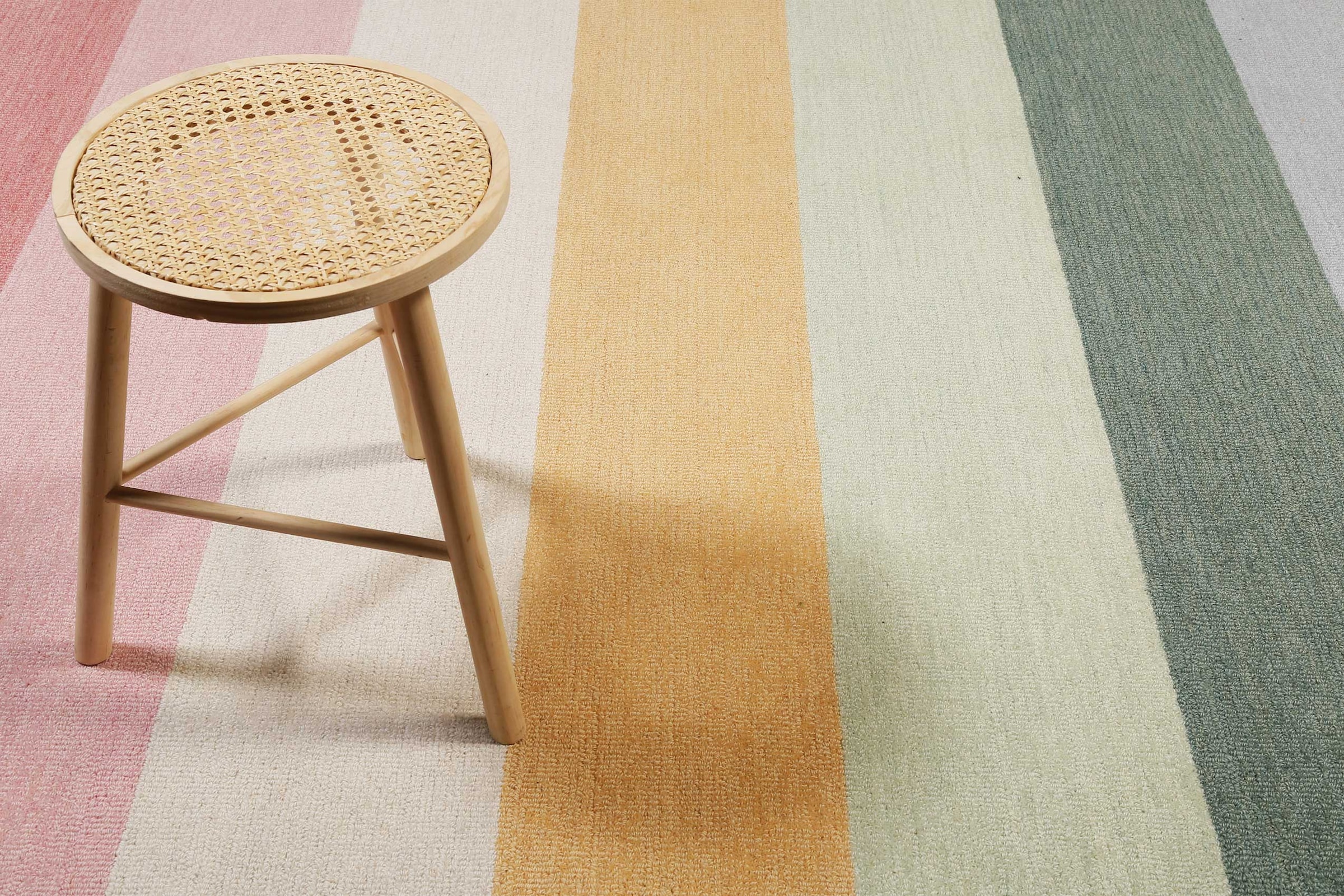 SMART KIDS Kinderteppich »Lio« rechteckig 1,2 mm Höhe handgetuftet aus Naturfasern, bunte pastellige Streifen, Kinderzimmer